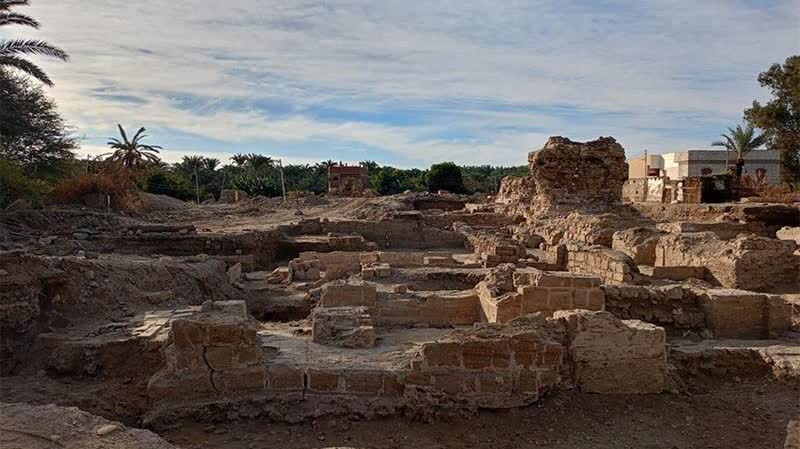 Egypt uncovers 2,500-year-old temple remains in Bahariya Oasis