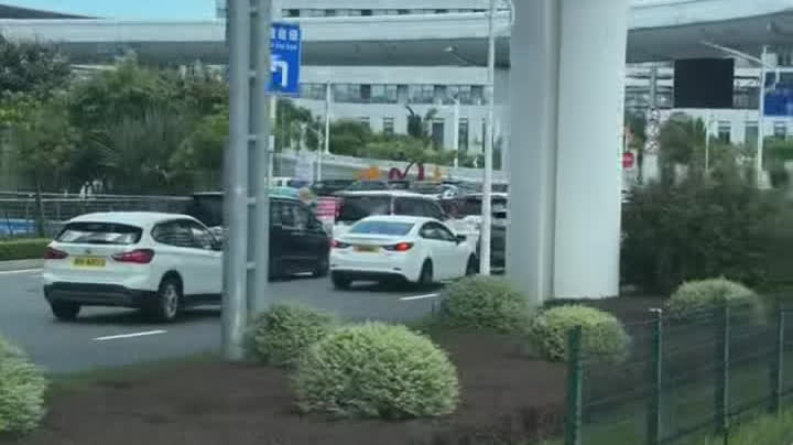 (Watch This) Dragon Boat Festival: Hong Kong-Zhuhai-Macao Bridge sees 'extreme peak' traffic
