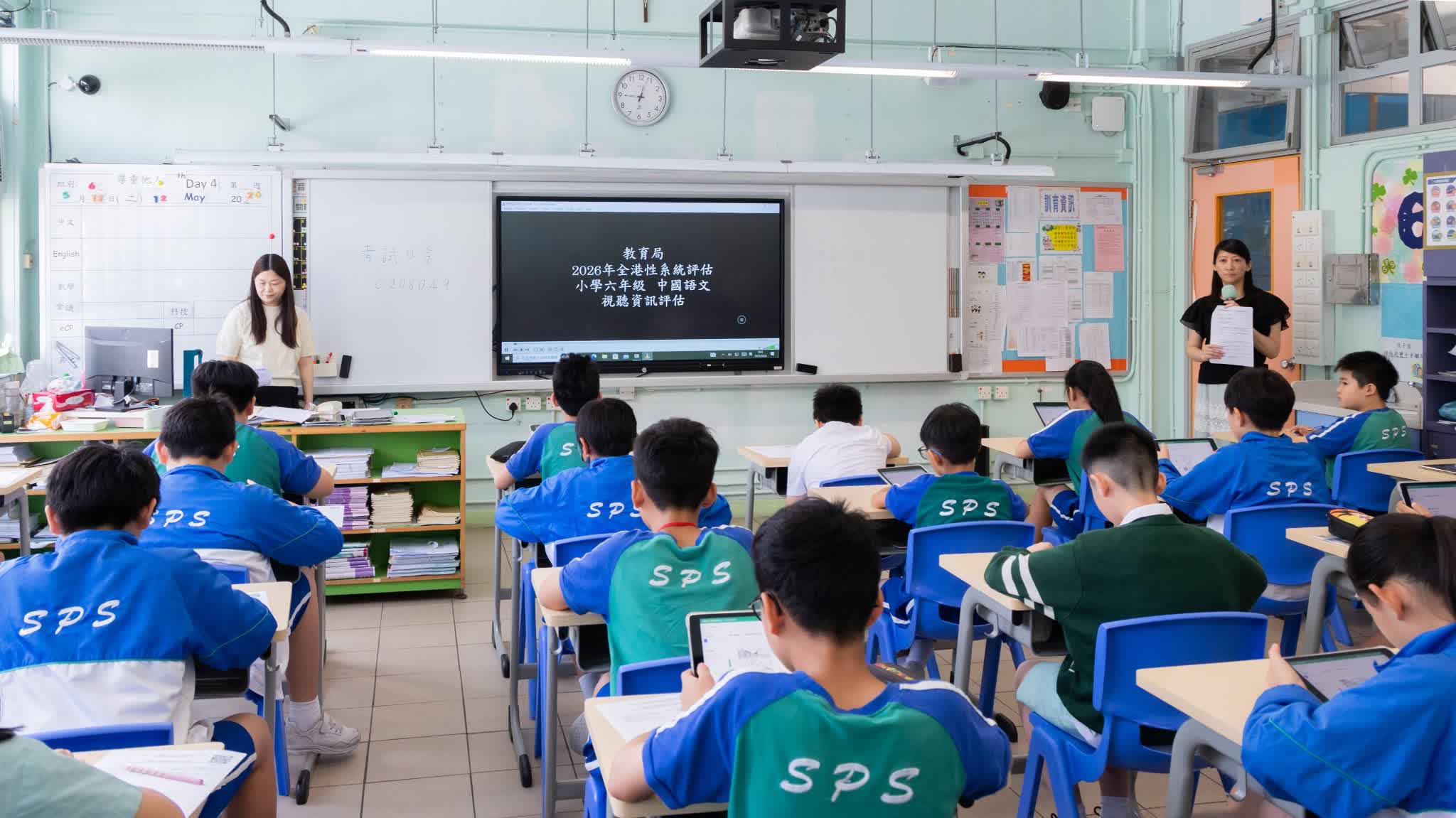 Survey: Students study 9 hours per day on average, with seriously inadequate sleep