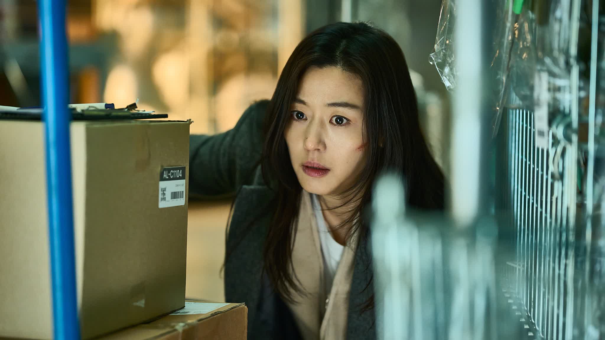 Jun Ji-hyun's 'Colony' meet-and-greet in HK canceled, Piaget appearance confirmed