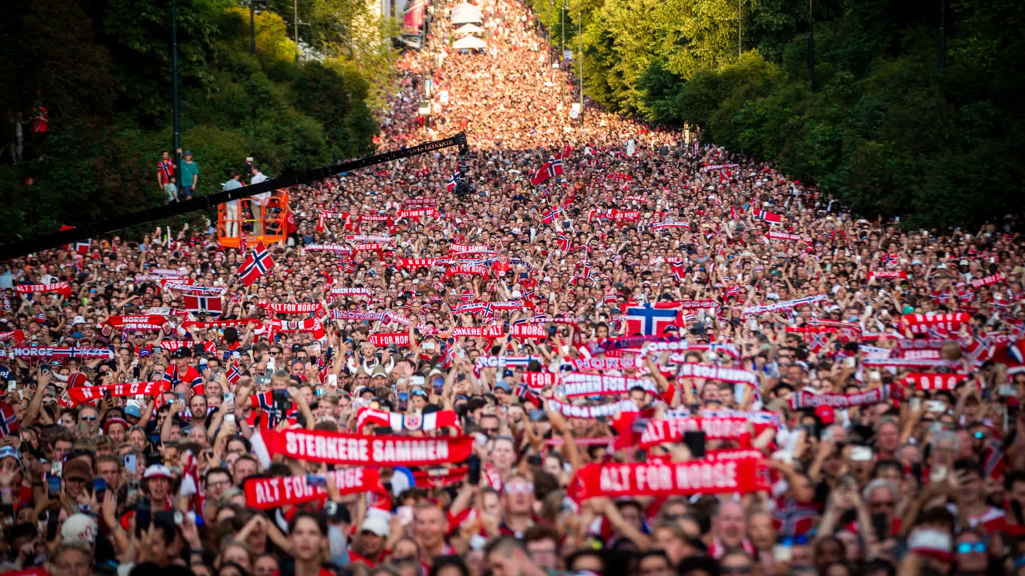 Norway get hero's welcome in Oslo despite World Cup quarterfinal exit, Haaland steals spotlight with 'stuffed raccoon' souvenir