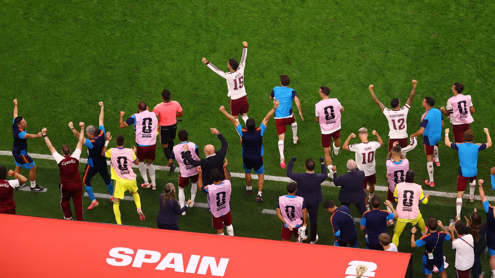 Spain players to earn up to €750,000 each if they win World Cup under new bonus deal