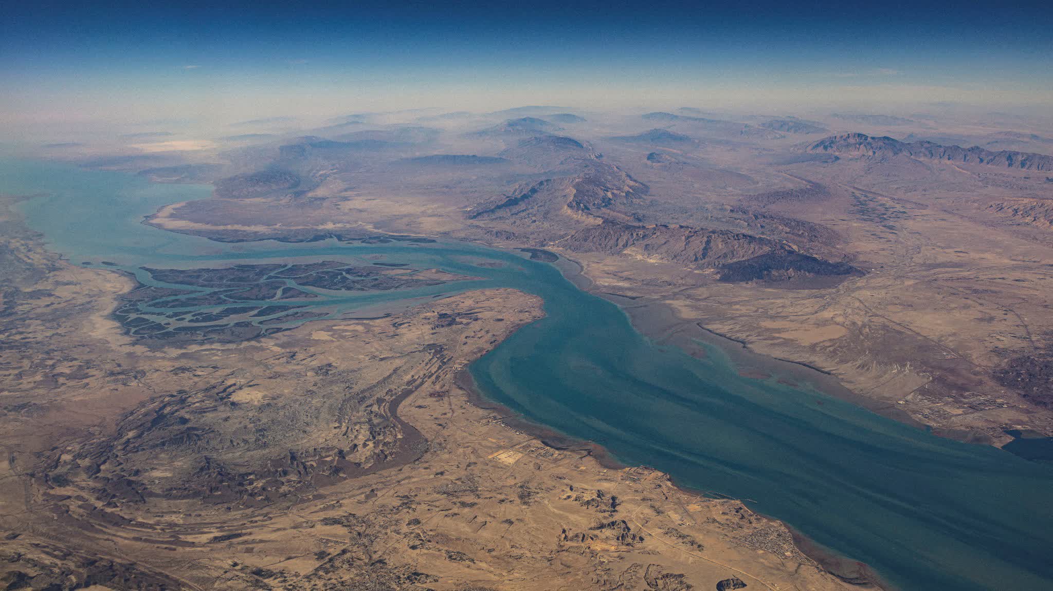 US-Iran tensions escalate with renewed strikes