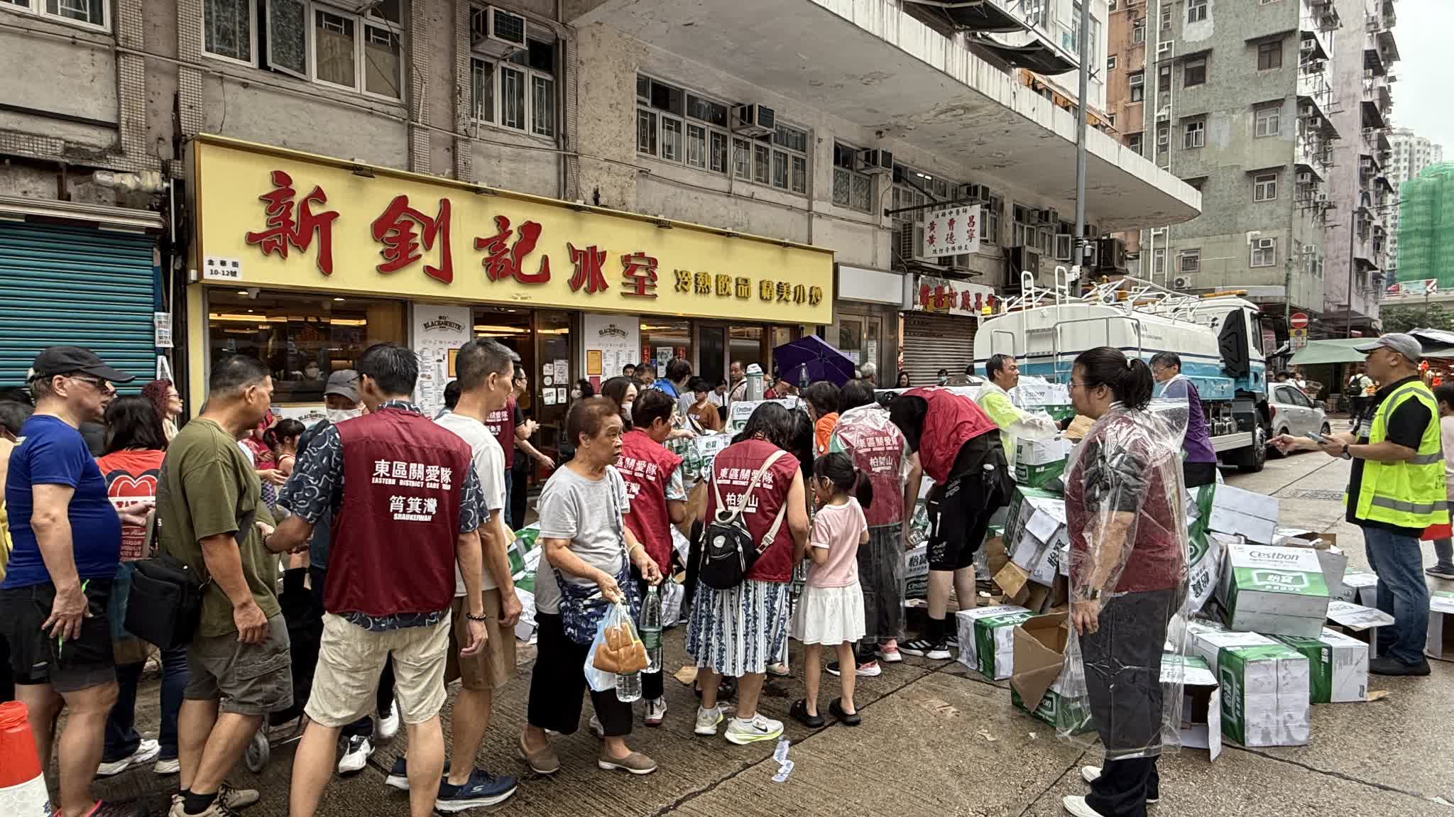 Water supply disruption hits 10,000 households in Shau Kei Wan as authorities locate leak