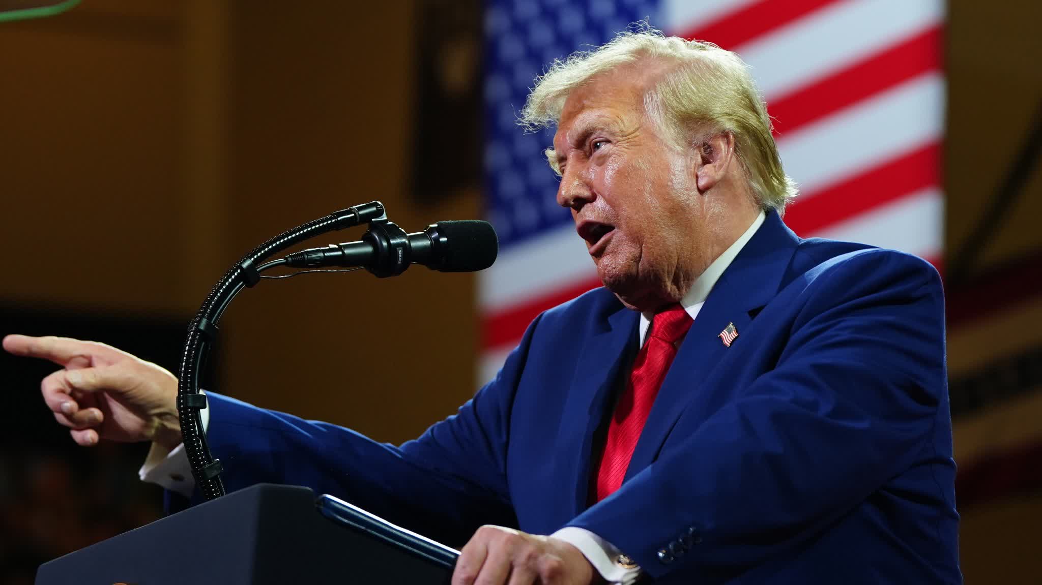 Trump warns of possible September govt shutdown