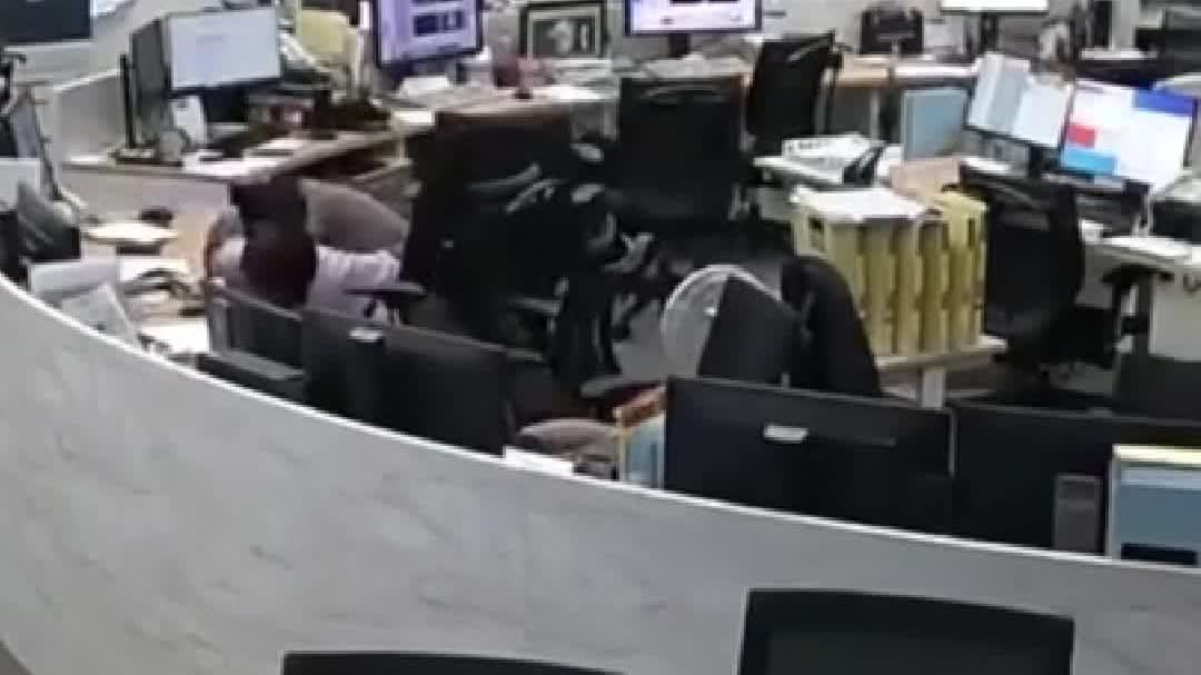 OMG | 2 dead, many missing after blast at quake-hit Japan mall