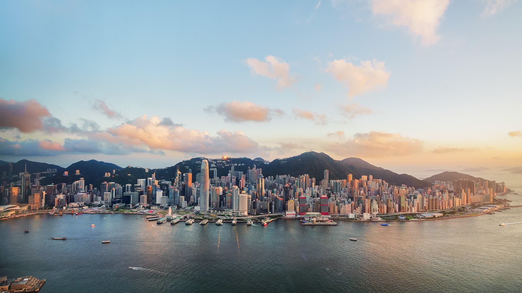Hong Kong's economy expands 4.3 pct in Q2
