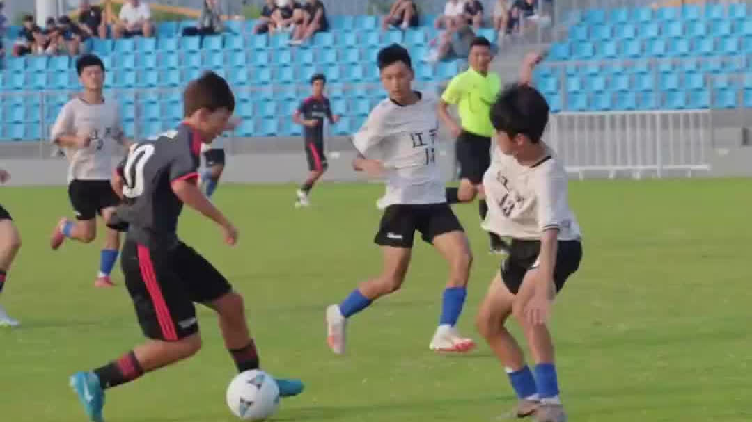 Watch This | What happens when Chinese and German teenagers swap questions?