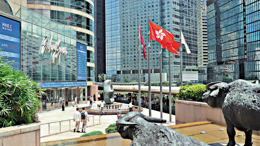 Expats flock back to HK drawn by favourable tax regimes and vibrant career prospects —Bloomberg