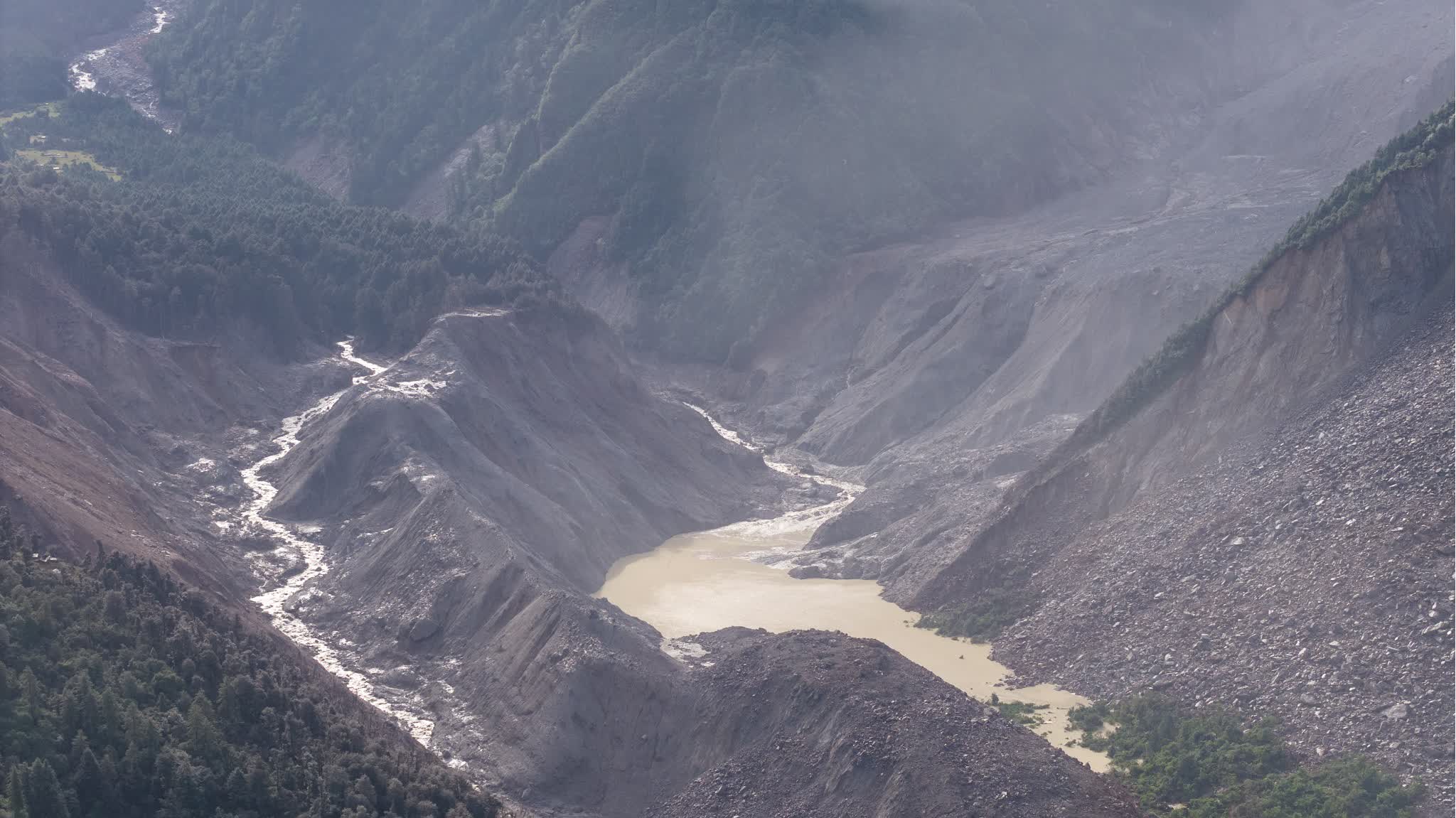 Xizang mudslide: Donations reach RMB 660 million as Nepal death toll rises to 1,342