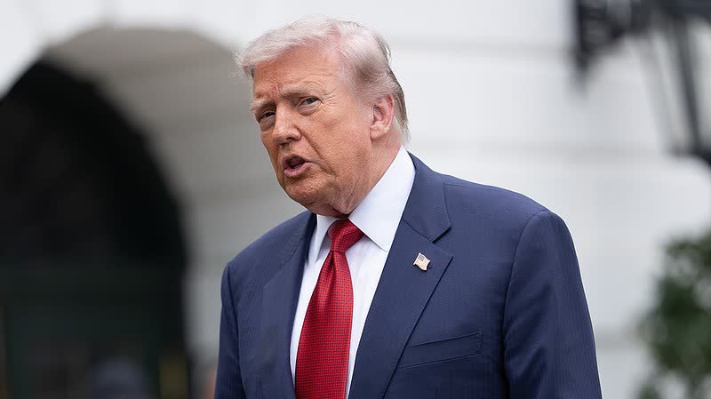Trump says Russia willing to reach Ukraine peace deal, criticizes Zelensky