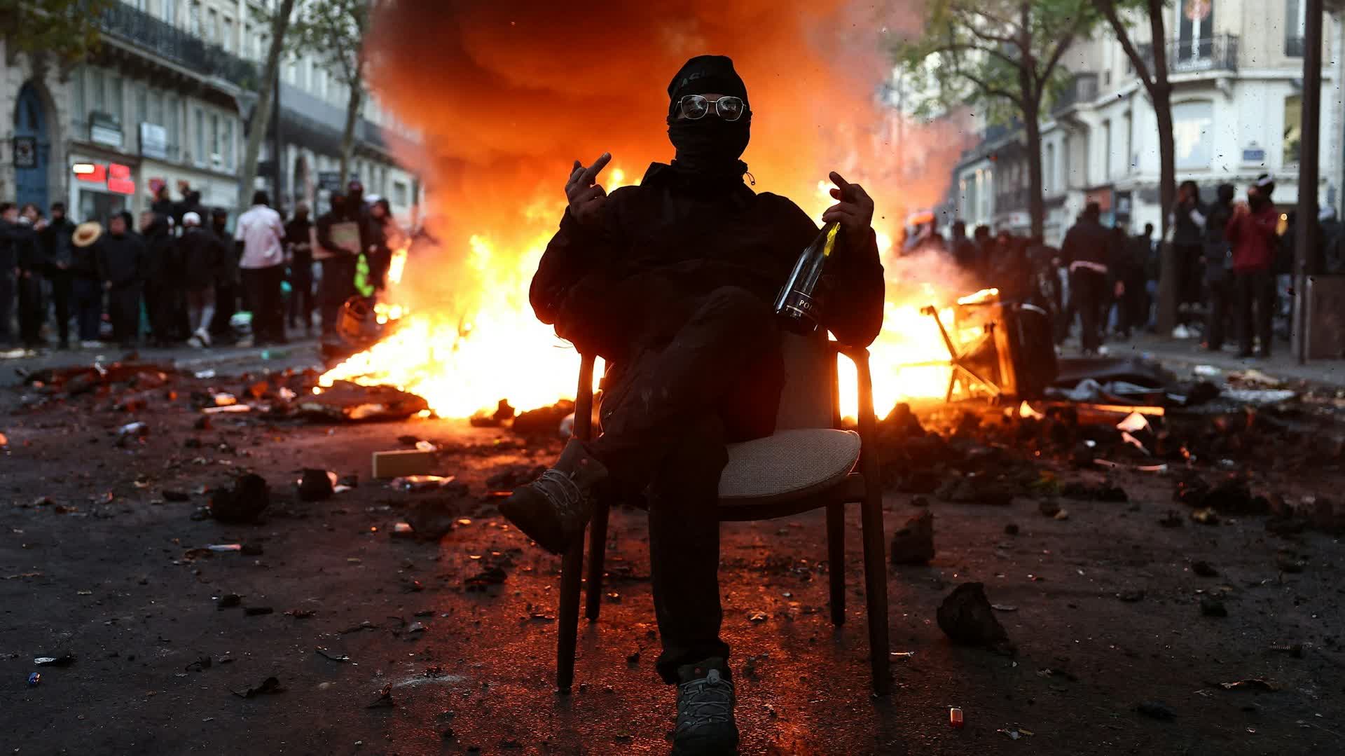 Black Bloc in France's unrest: How can a leaderless tactic coordinate so well?