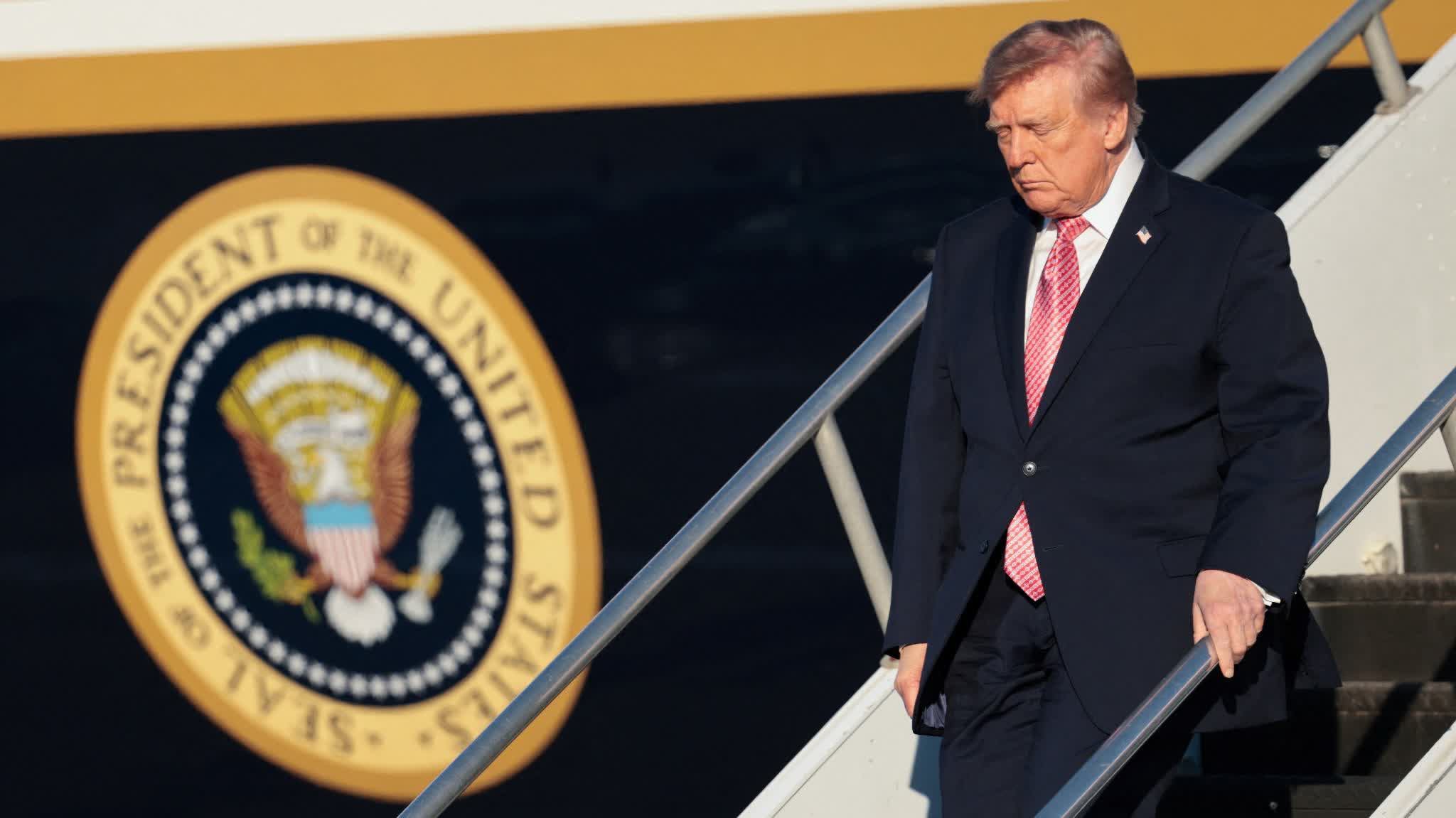 Poll: More than half of Americans suspect Trump of using office to enrich himself, back impeachment