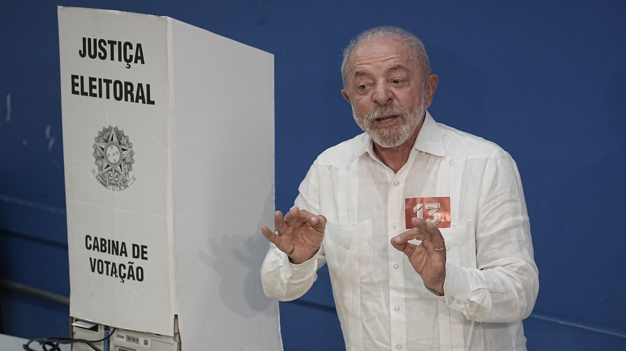 Lula re-elected Brazilian president in runoff -- official results