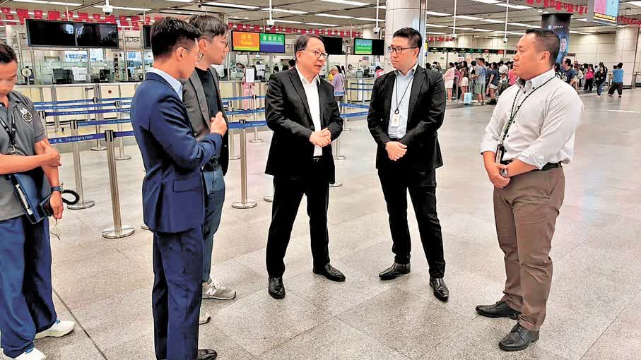 Huanggang Port midnight peak sees over 10,000 crossings, LegCo member proposes more 24-hour ports