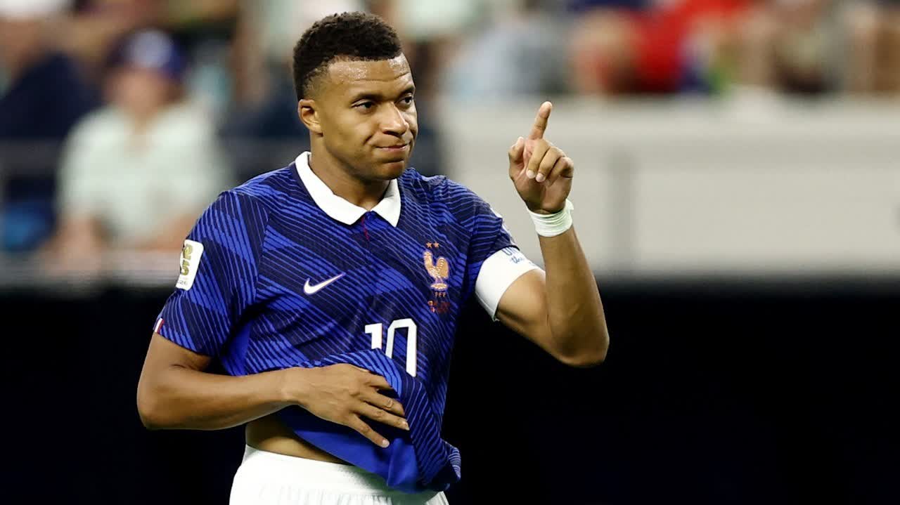 Mbappé apologizes over China-related controversy, posts tri-lingual statement on X