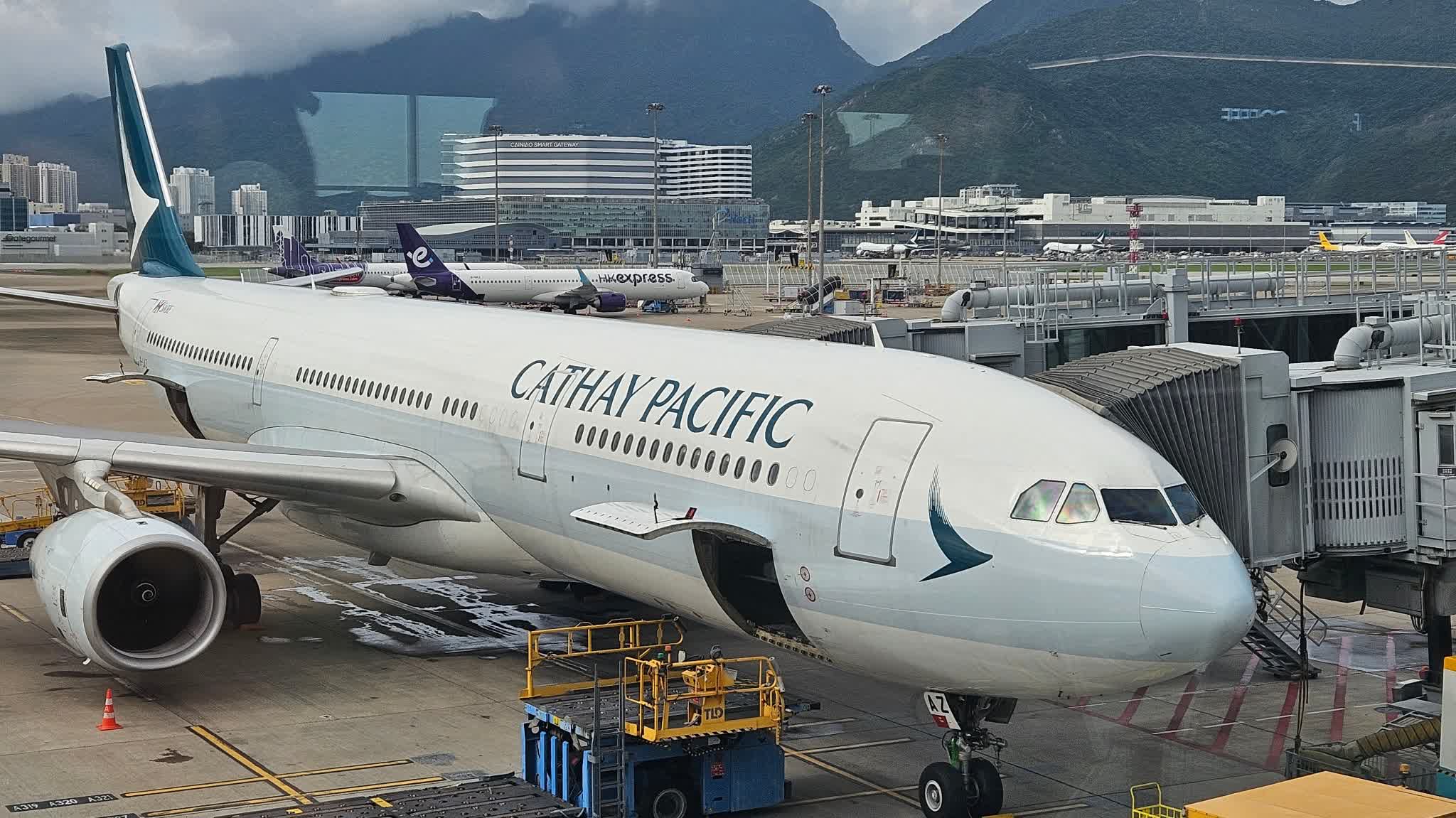 Cathay Pacific: About 53,000 booking records leaked, expert warns public to guard against phishing scams